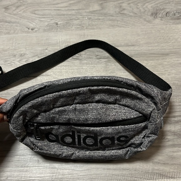 Adidas Fanny Pack - Picture 2 of 4